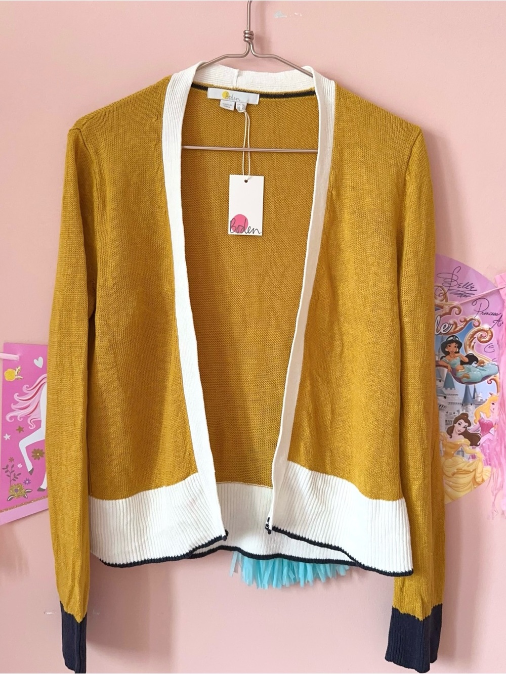 BNWT Boden Huntingdon Linen Cardigan